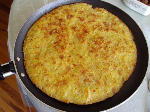 Patatesli Kaarl Omlet